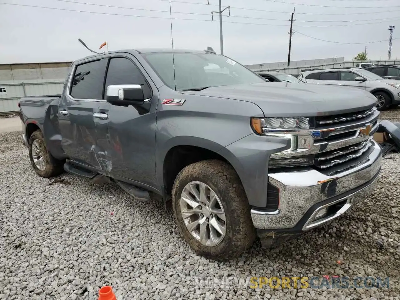 4 Photograph of a damaged car 3GCUYGED0LG446129 CHEVROLET ALL Models 2020