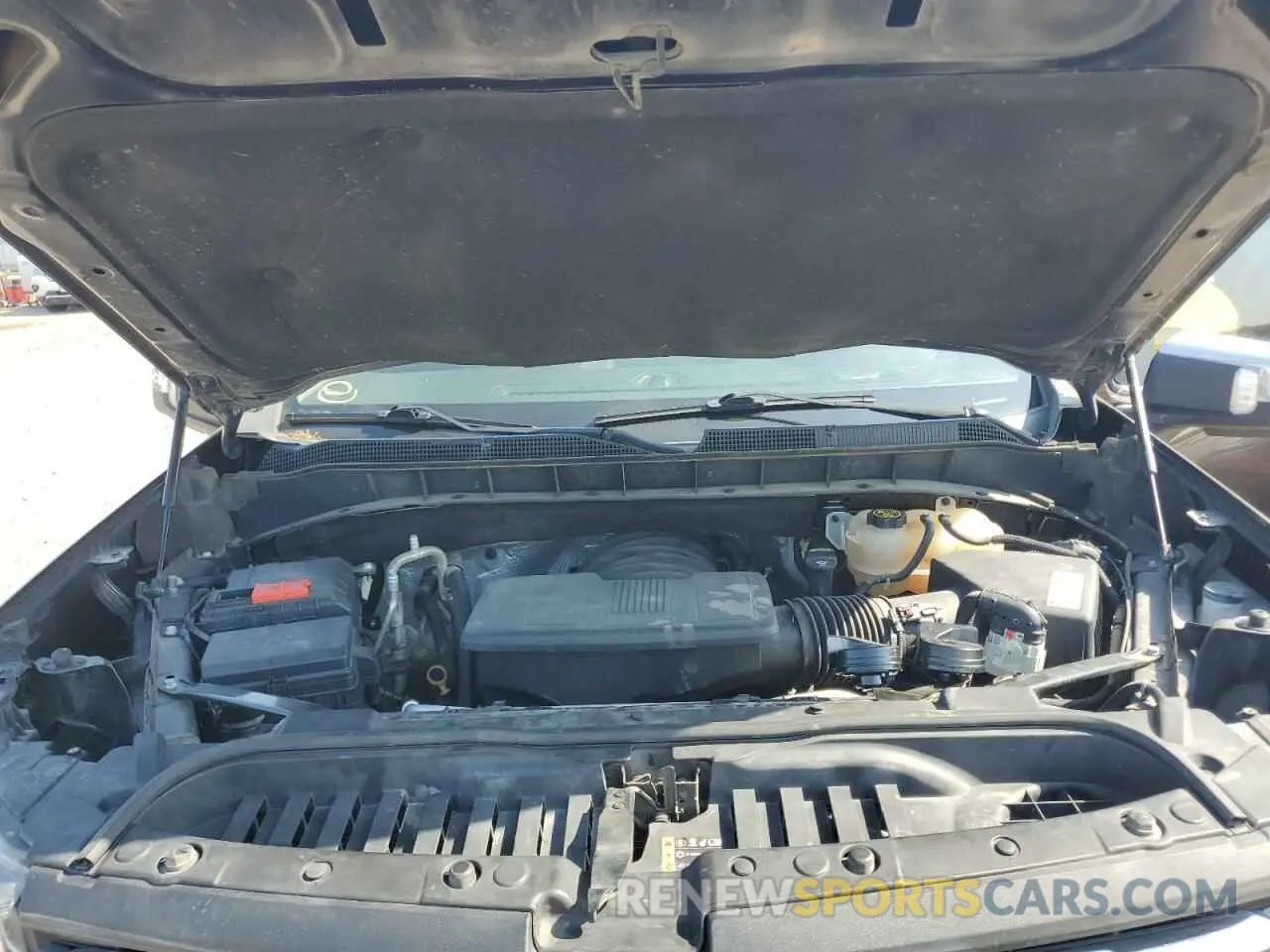 11 Photograph of a damaged car 3GCUYGED3LG269009 CHEVROLET ALL Models 2020