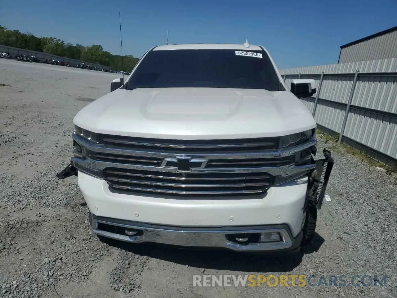 5 Photograph of a damaged car 3GCUYHED8LG342235 CHEVROLET ALL Models 2020