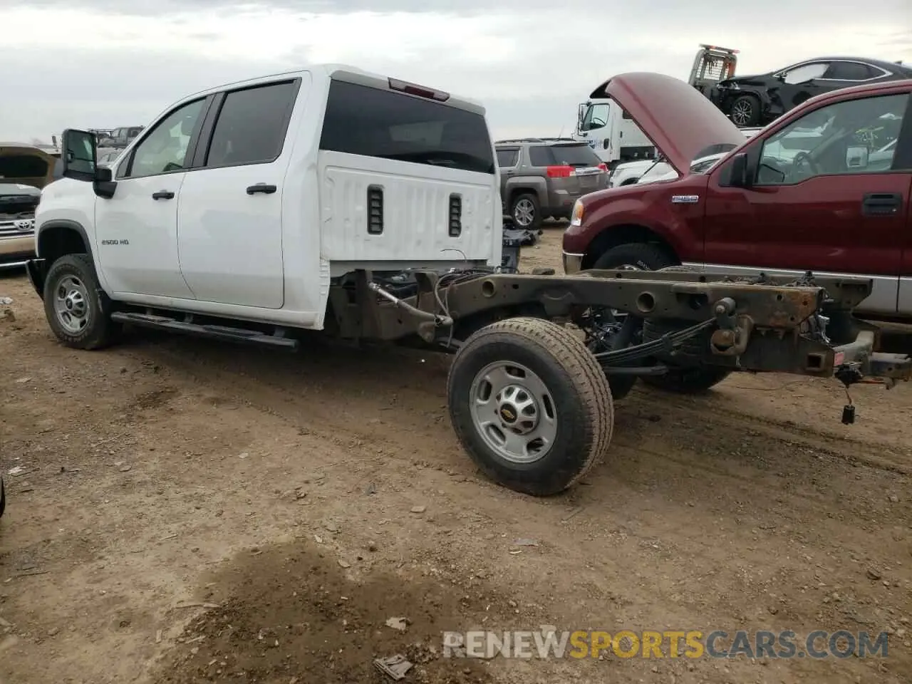 2 Photograph of a damaged car 1GB1WLE73MF123602 CHEVROLET ALL Models 2021