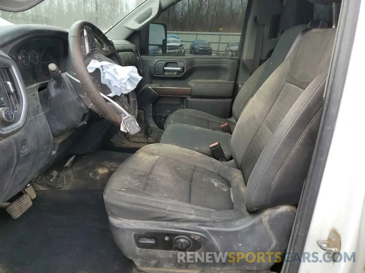 7 Photograph of a damaged car 1GC1YNE77MF225762 CHEVROLET ALL Models 2021