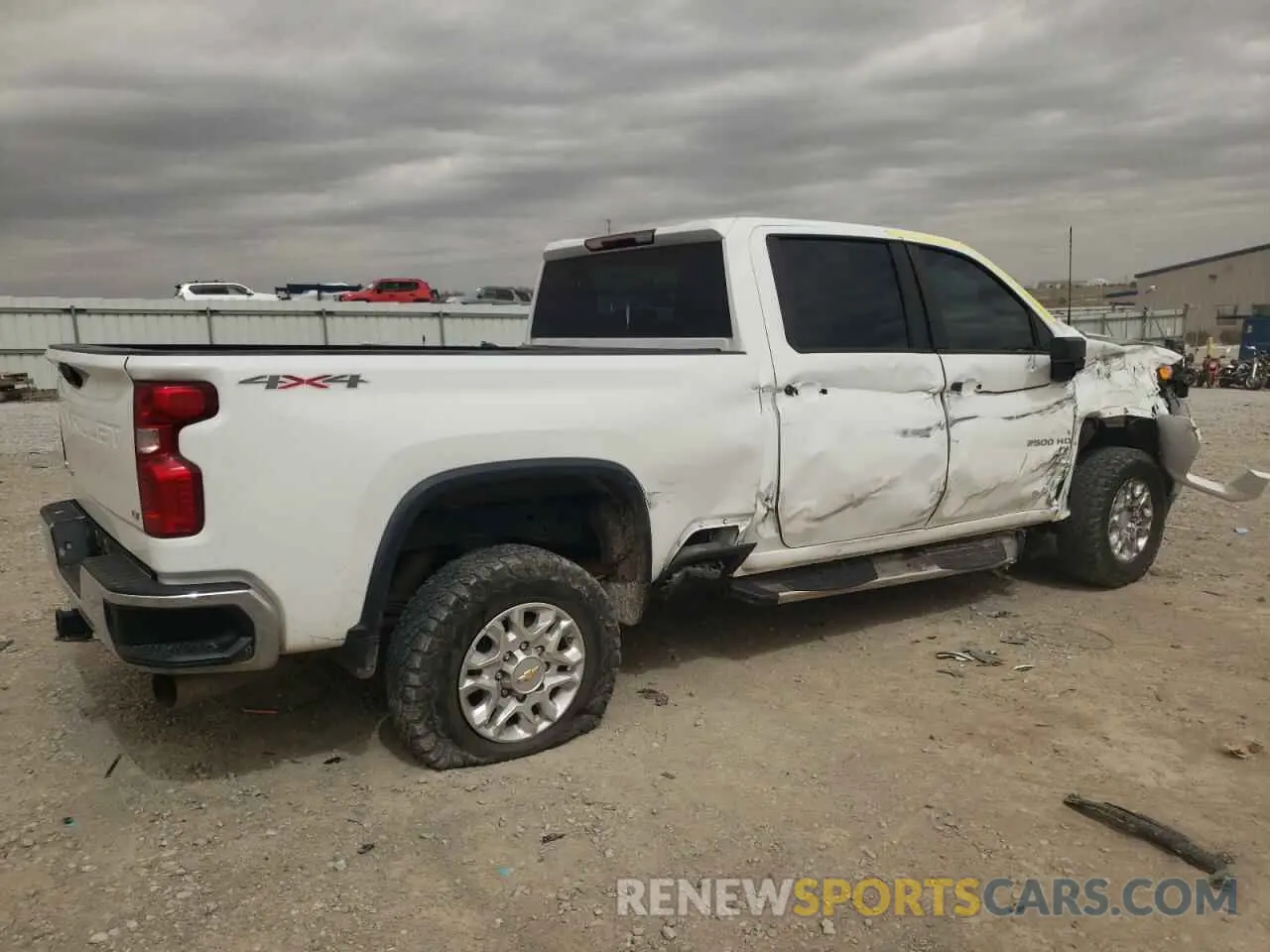 3 Photograph of a damaged car 1GC1YNEY6MF263508 CHEVROLET ALL Models 2021