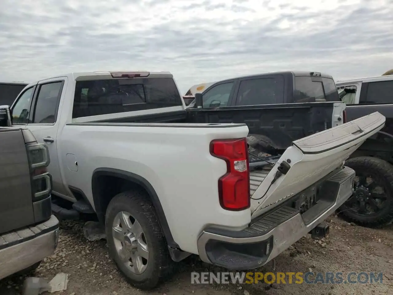 2 Photograph of a damaged car 1GC1YPEY0MF161018 CHEVROLET ALL Models 2021