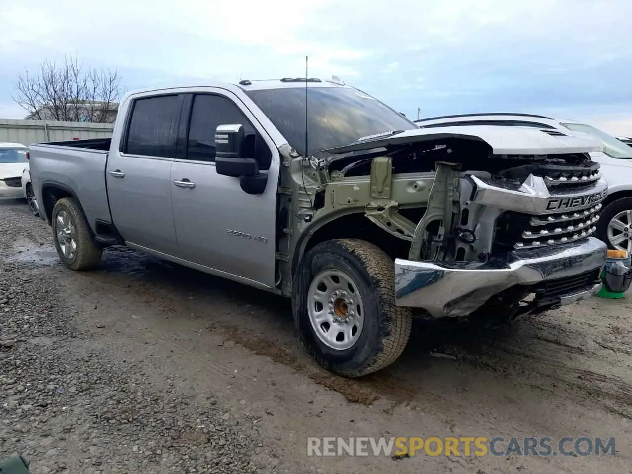 4 Photograph of a damaged car 1GC4YPEY9MF286502 CHEVROLET ALL Models 2021