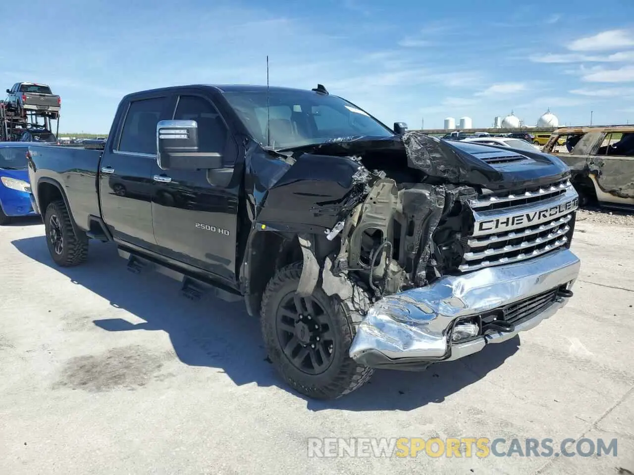 4 Photograph of a damaged car 1GC4YPEY9MF295815 CHEVROLET ALL Models 2021