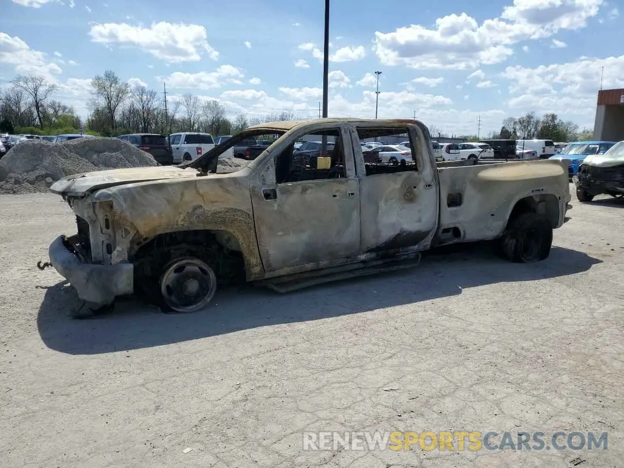 1 Photograph of a damaged car 1GC4YSEY7MF104198 CHEVROLET ALL Models 2021