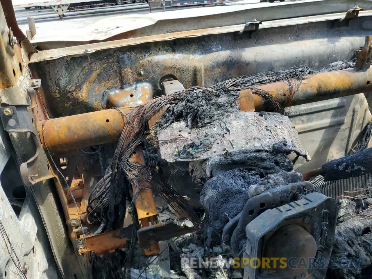 9 Photograph of a damaged car 1GC4YSEY7MF104198 CHEVROLET ALL Models 2021