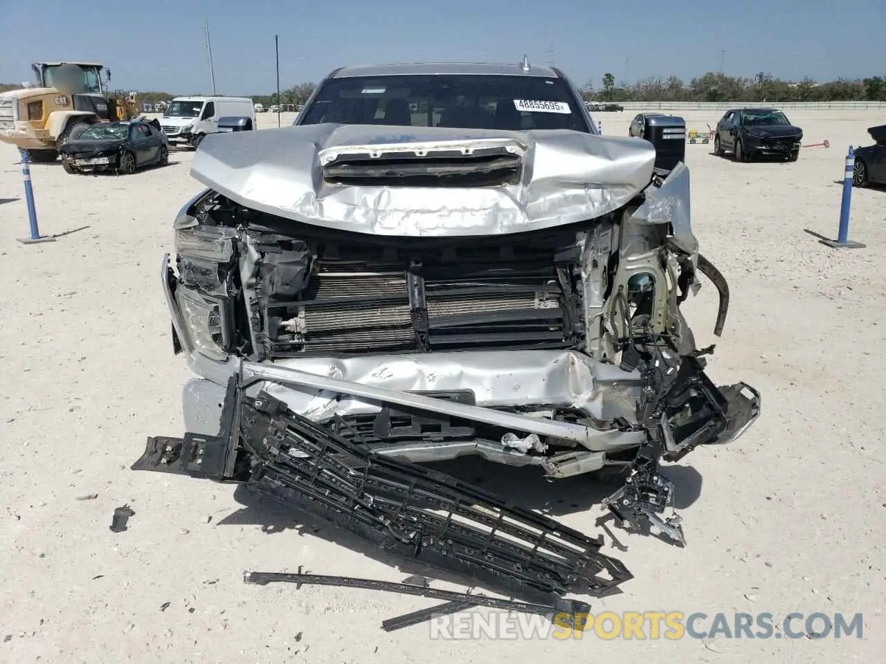 5 Photograph of a damaged car 1GC4YVEY5MF116271 CHEVROLET ALL Models 2021