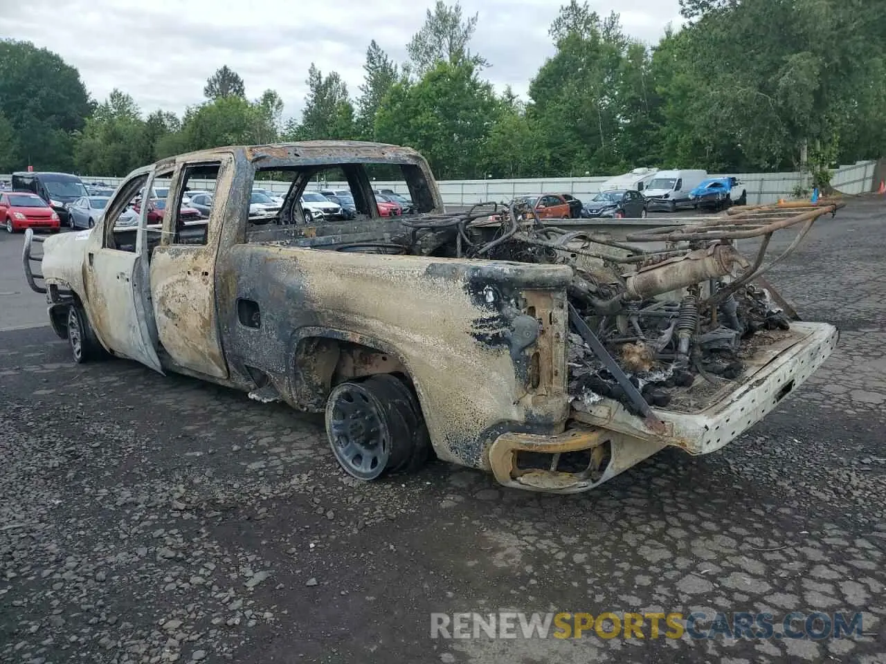 2 Photograph of a damaged car 1GC5YLE74MF105911 CHEVROLET ALL Models 2021