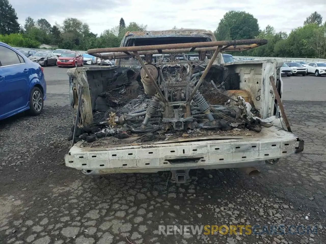 6 Photograph of a damaged car 1GC5YLE74MF105911 CHEVROLET ALL Models 2021
