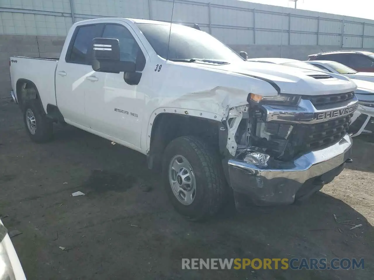 4 Photograph of a damaged car 1GC5YNEY5MF276607 CHEVROLET ALL Models 2021