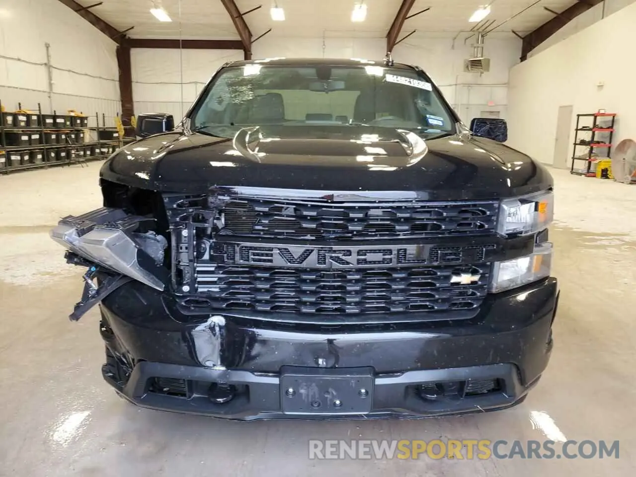 5 Photograph of a damaged car 1GCRWBEK0MZ258113 CHEVROLET All Models 2021