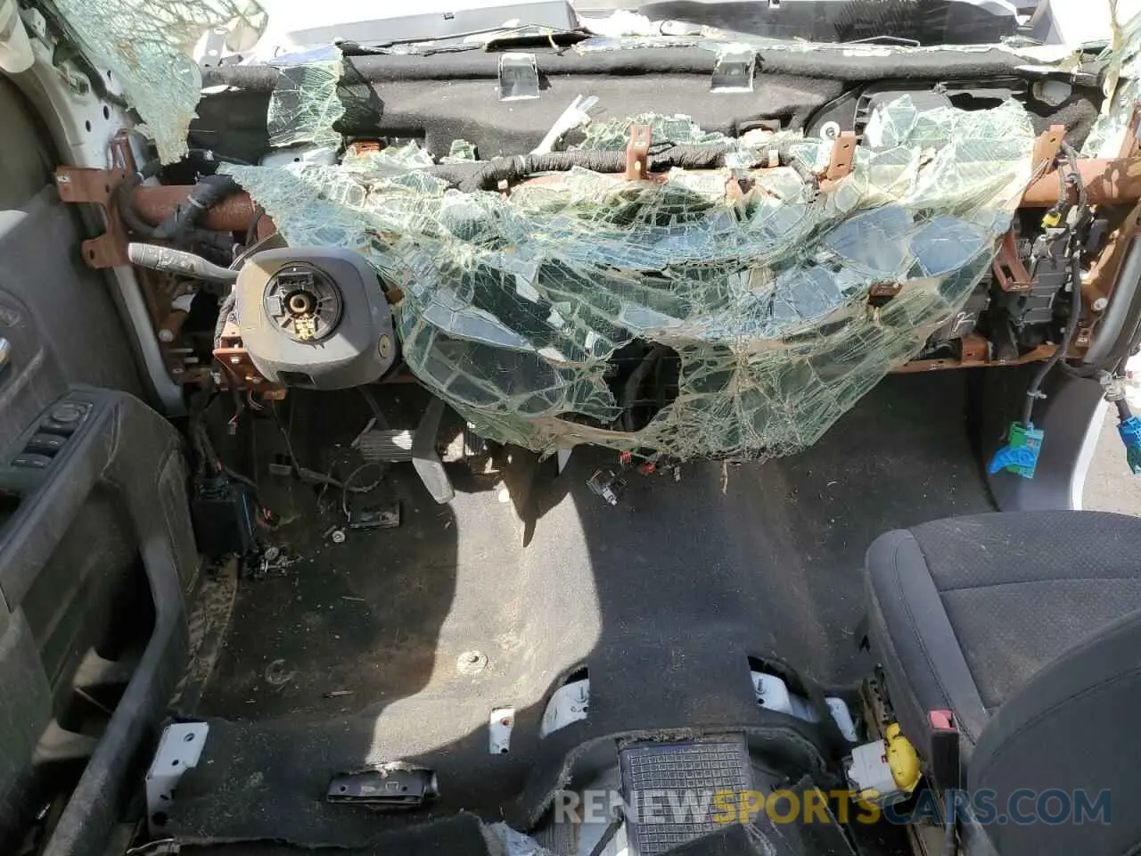 8 Photograph of a damaged car 1GCRWBEK4MZ308186 CHEVROLET ALL Models 2021