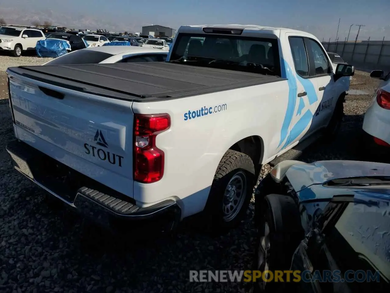 3 Photograph of a damaged car 1GCRYAEF2MZ144038 CHEVROLET ALL Models 2021