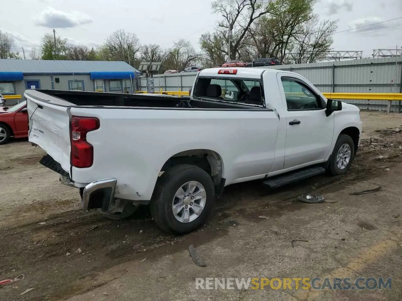 3 Photograph of a damaged car 3GCNWAEFXMG247261 CHEVROLET ALL Models 2021