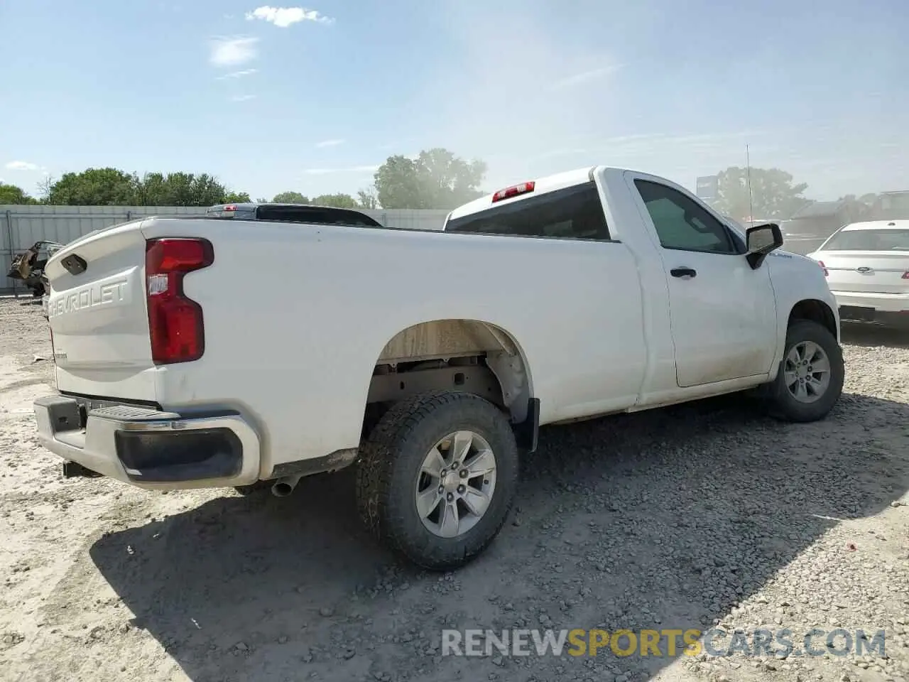 3 Photograph of a damaged car 3GCNWAEFXMG250967 CHEVROLET ALL Models 2021