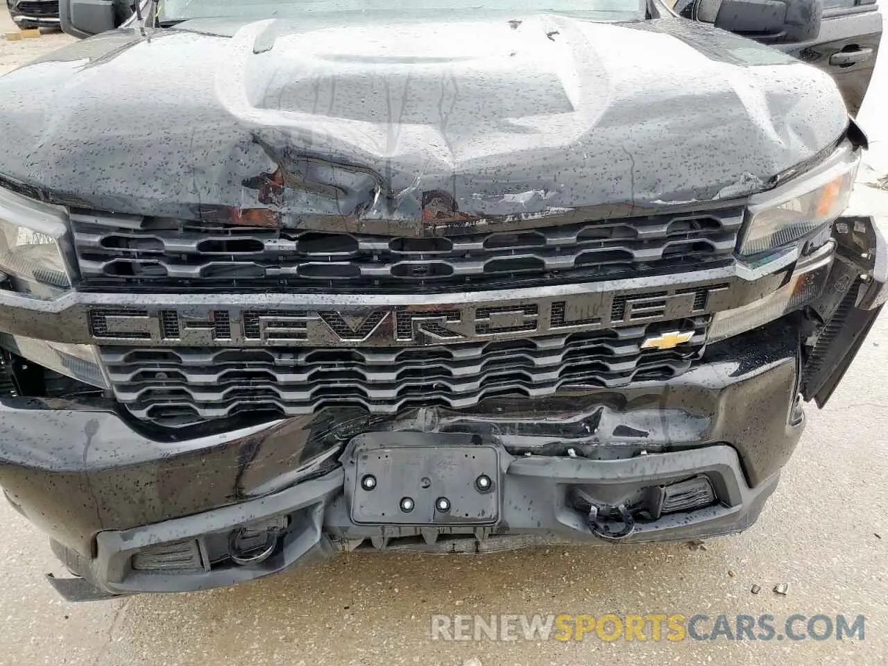 11 Photograph of a damaged car 3GCPWBEK6MG402884 CHEVROLET ALL Models 2021