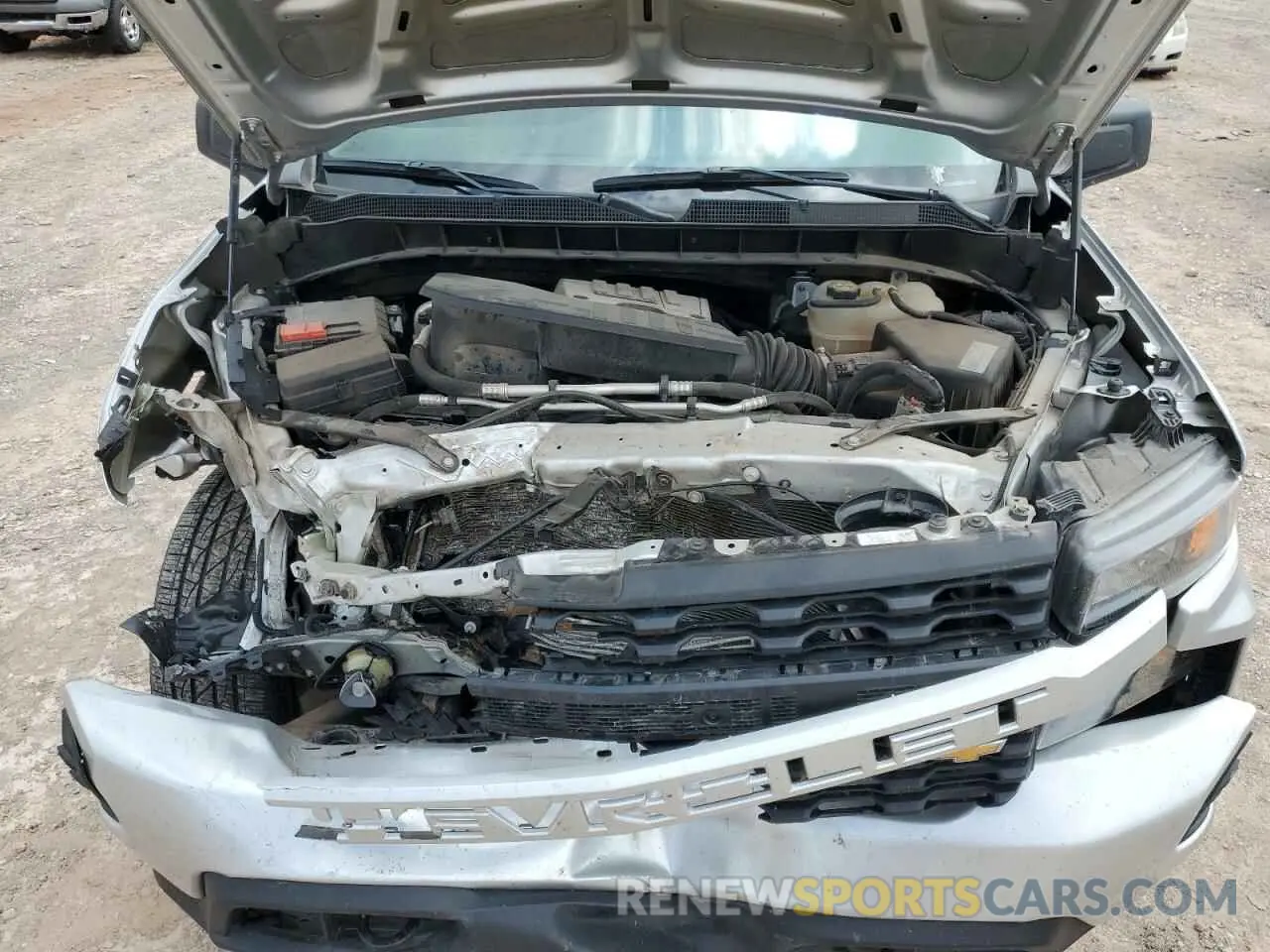 11 Photograph of a damaged car 3GCPYBEK3MG133821 CHEVROLET ALL Models 2021