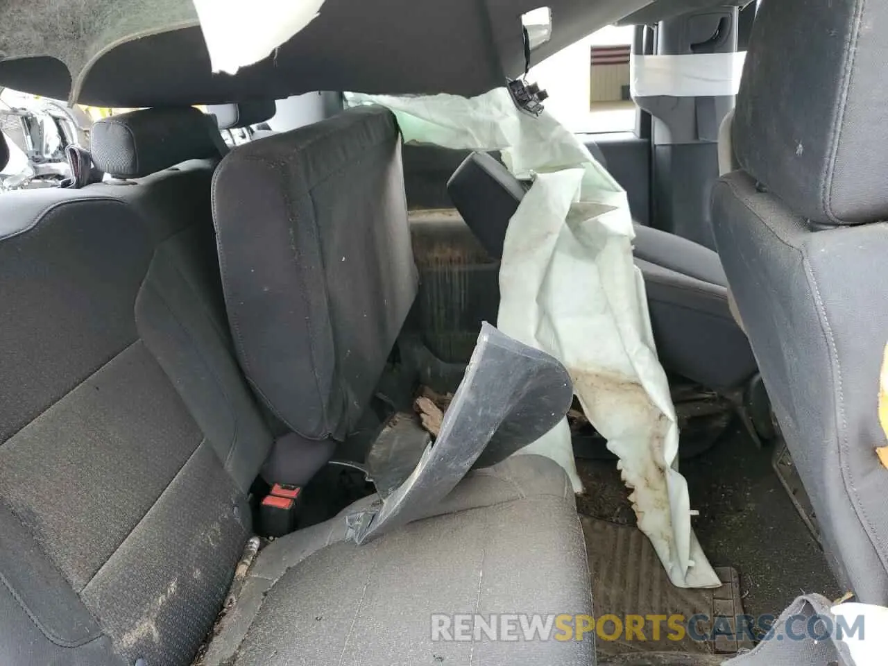 10 Photograph of a damaged car 3GCPYBEK5MG274020 CHEVROLET ALL Models 2021