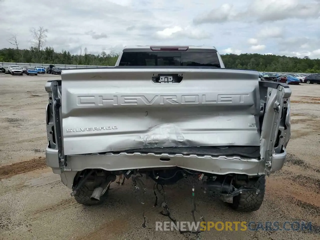 6 Photograph of a damaged car 3GCPYFED9MG270366 CHEVROLET ALL Models 2021