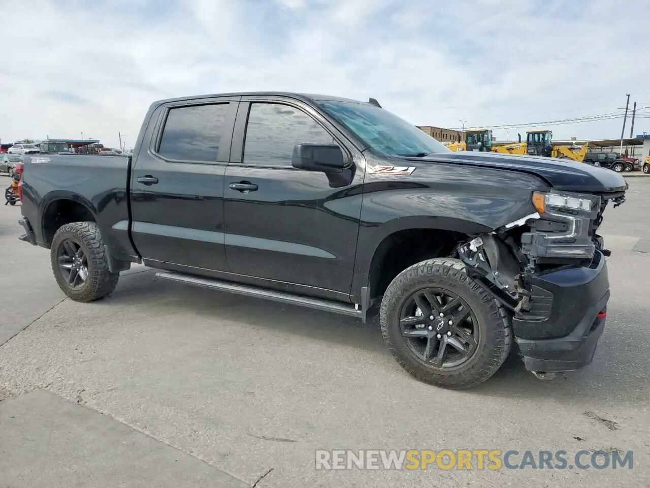 4 Photograph of a damaged car 3GCPYFEDXMG373702 CHEVROLET ALL Models 2021