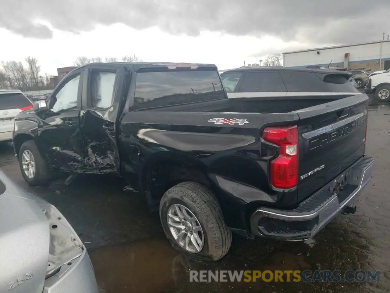 2 Photograph of a damaged car 3GCPYJEK5MG356971 CHEVROLET ALL Models 2021