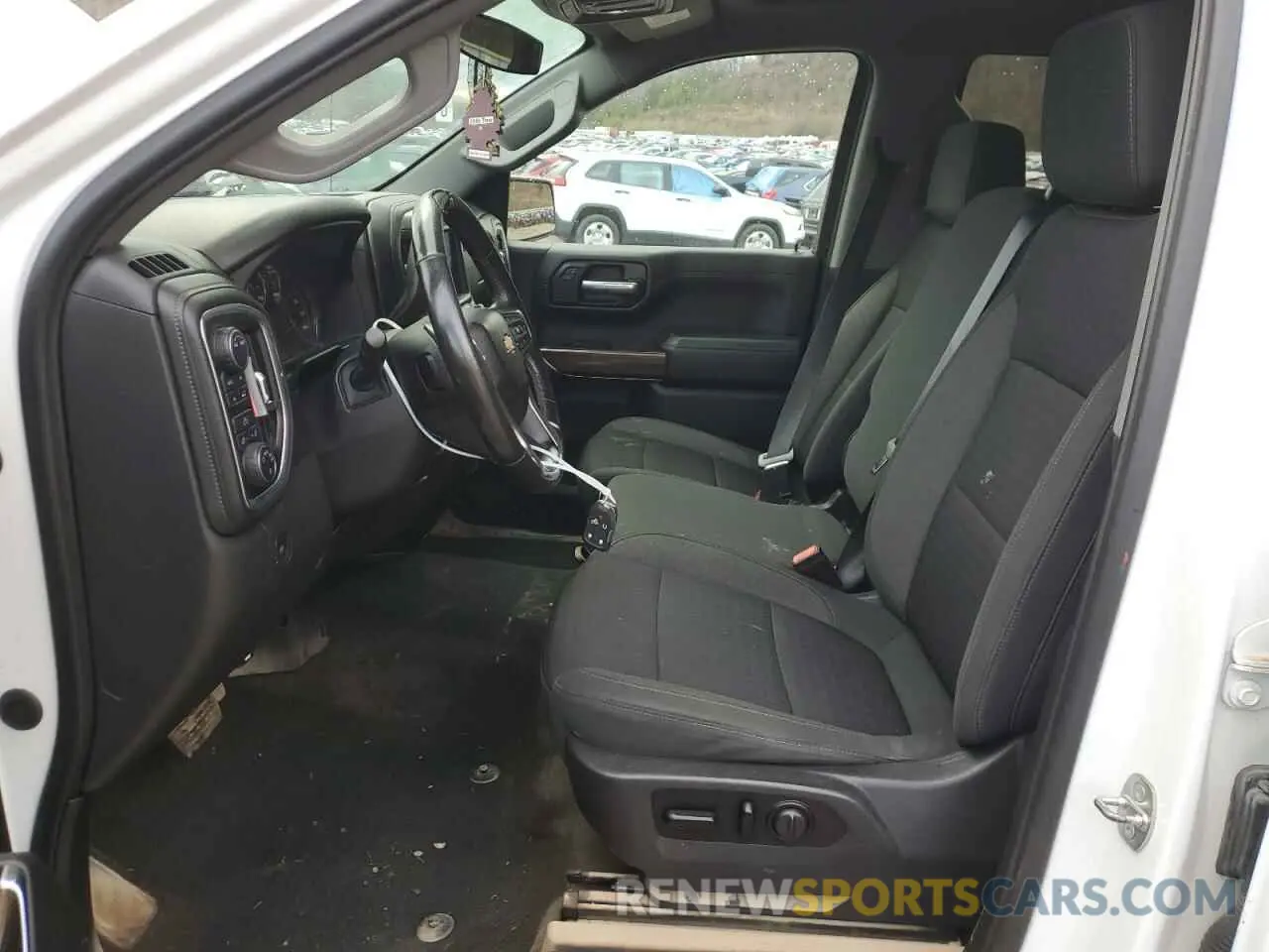 7 Photograph of a damaged car 3GCUYDED1MG321558 CHEVROLET ALL Models 2021
