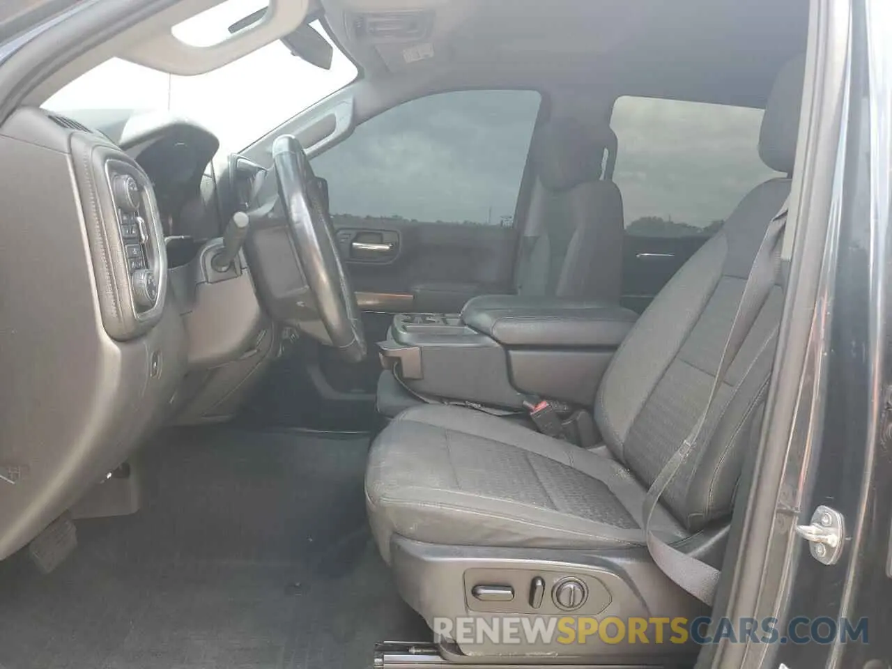 7 Photograph of a damaged car 3GCUYDEDXMG167805 CHEVROLET ALL Models 2021