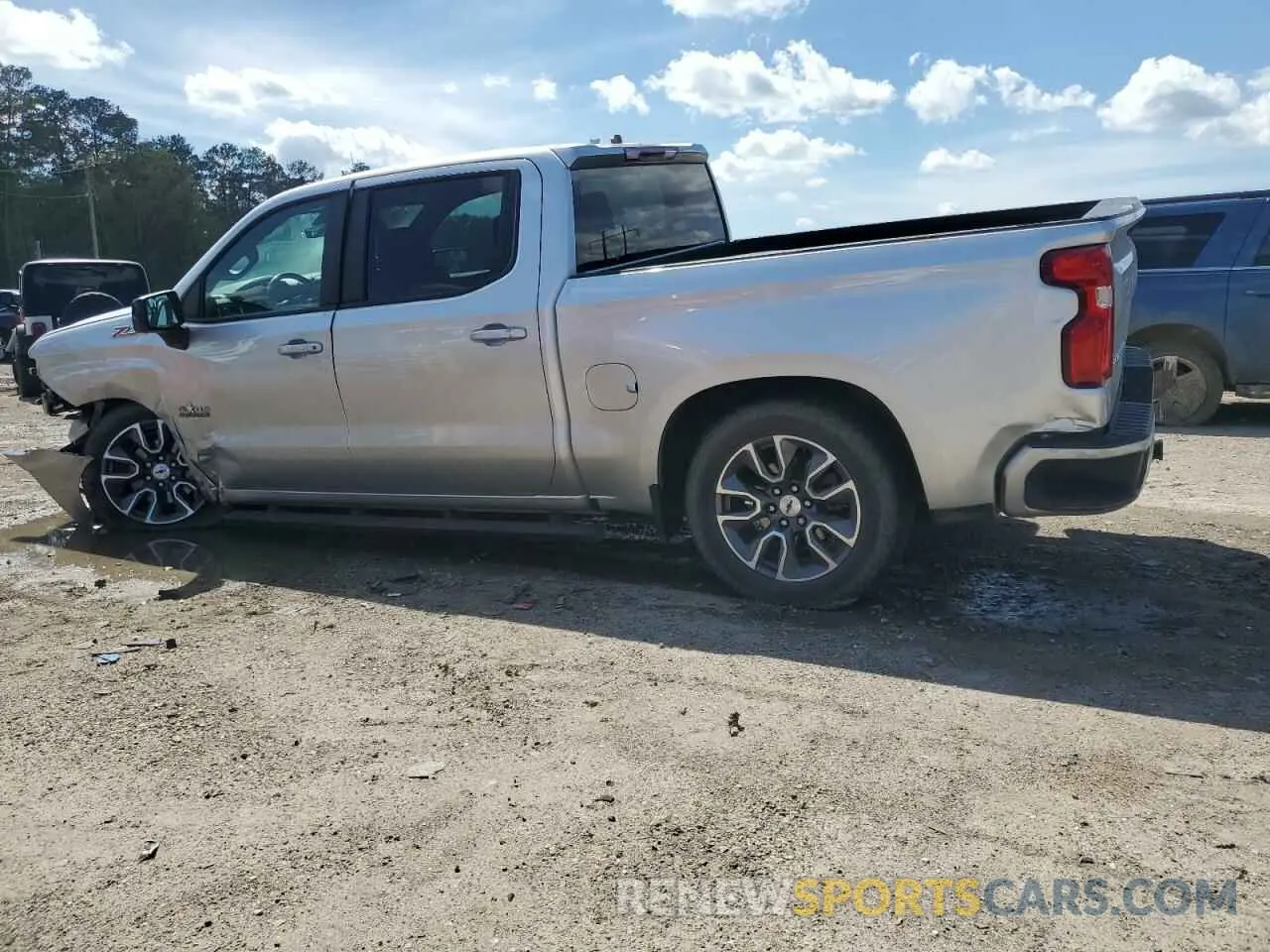 2 Photograph of a damaged car 3GCUYEED1MG295632 CHEVROLET ALL Models 2021