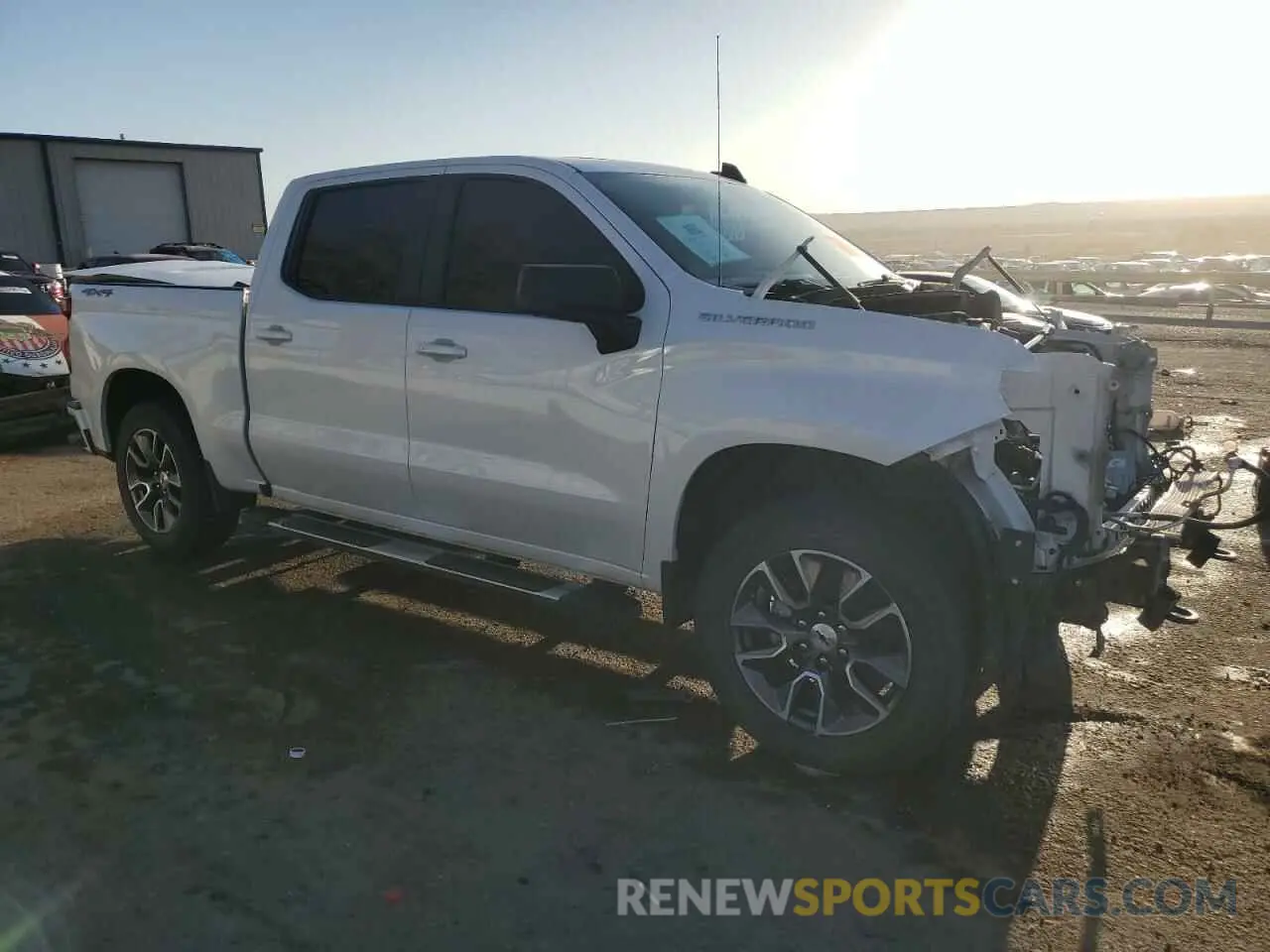4 Photograph of a damaged car 3GCUYEEL0MG402693 CHEVROLET ALL Models 2021