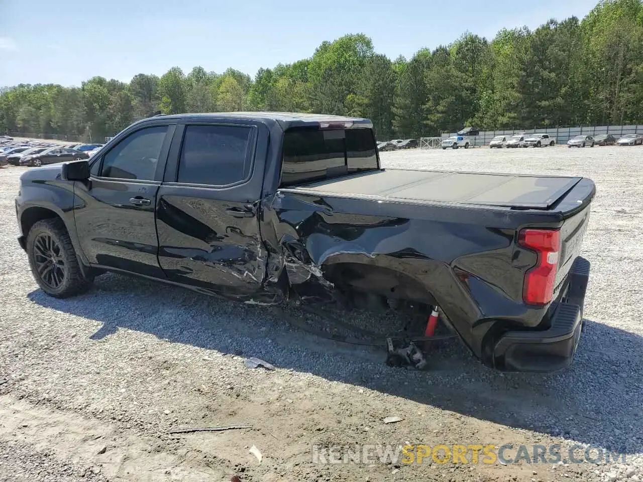 2 Photograph of a damaged car 3GCUYEET3MG214010 CHEVROLET ALL Models 2021