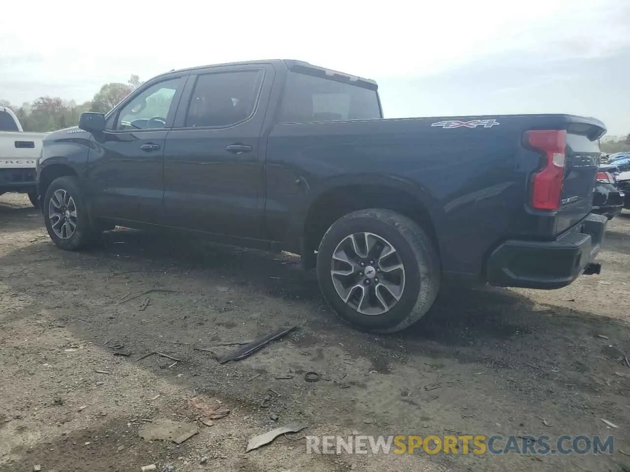 2 Photograph of a damaged car 3GCUYEET4MG296975 CHEVROLET ALL Models 2021