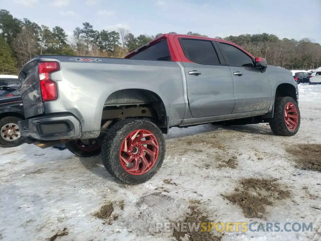 3 Photograph of a damaged car 3GCUYEET6MG286206 CHEVROLET ALL Models 2021