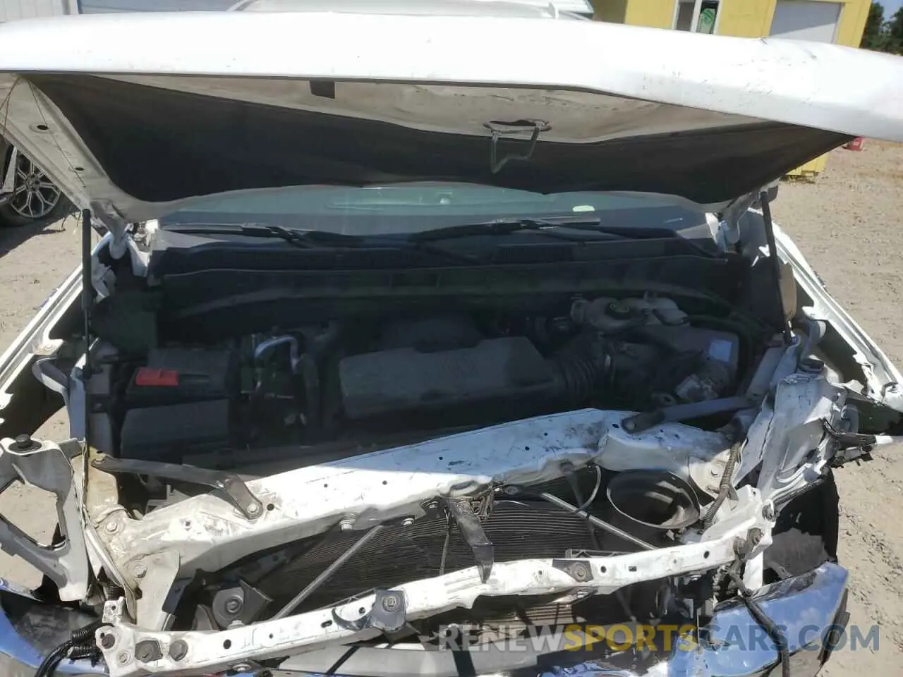 11 Photograph of a damaged car 3GCUYGED4MG211458 CHEVROLET ALL Models 2021