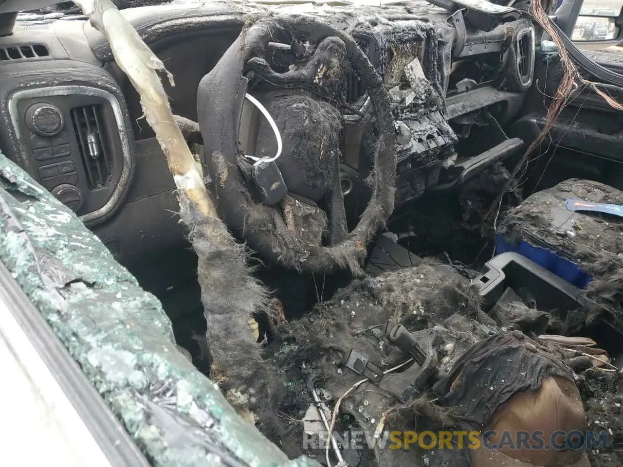8 Photograph of a damaged car 1GC2YPEY4NF253920 CHEVROLET ALL Models 2022