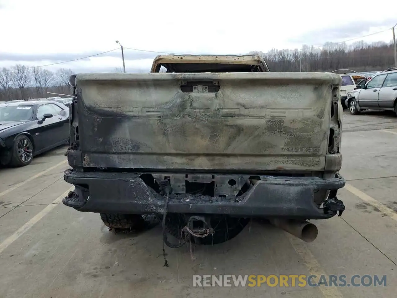 6 Photograph of a damaged car 1GC4YMEYXNF162268 CHEVROLET ALL Models 2022