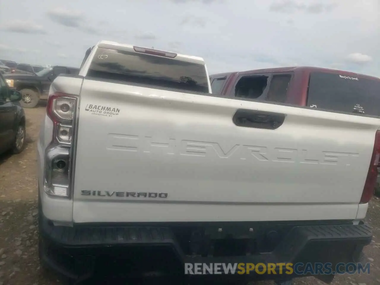 6 Photograph of a damaged car 1GC4YSEY5NF206794 CHEVROLET ALL Models 2022
