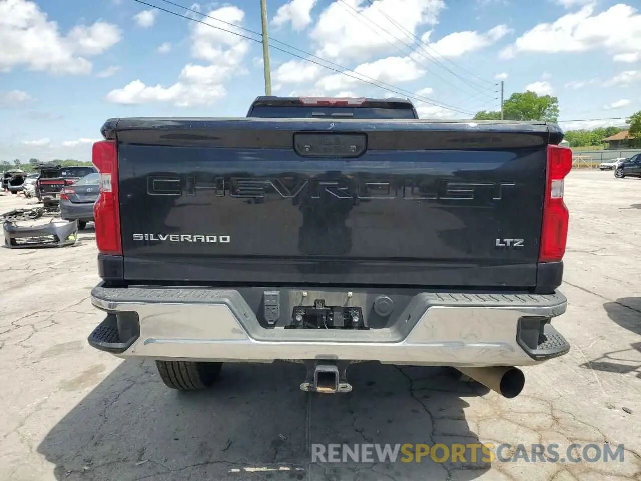 6 Photograph of a damaged car 1GC4YUEY6NF114086 CHEVROLET ALL Models 2022