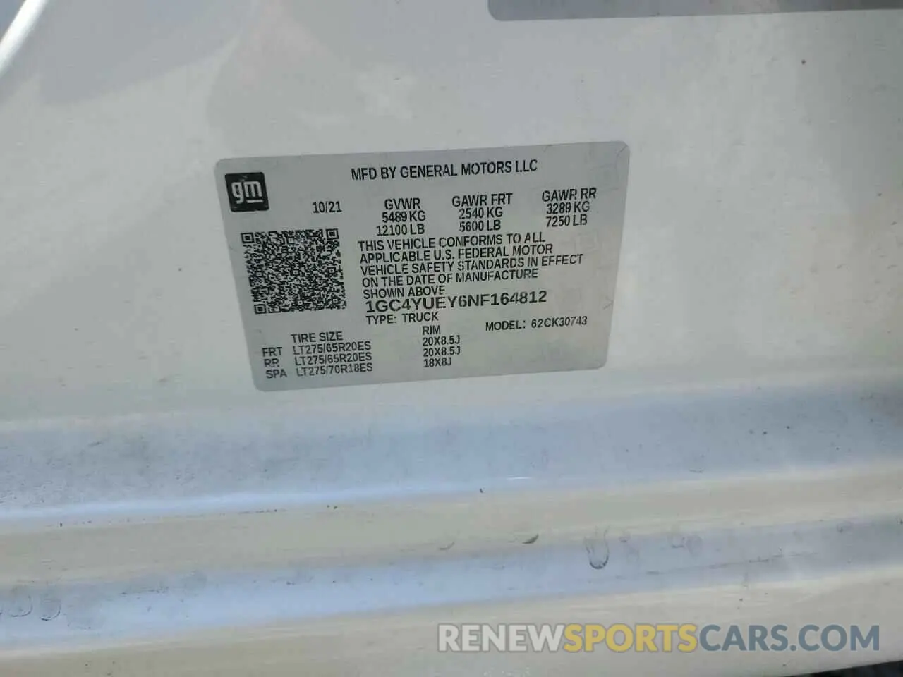 12 Photograph of a damaged car 1GC4YUEY6NF164812 CHEVROLET ALL Models 2022
