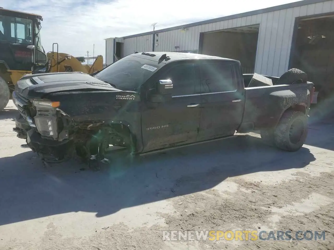 1 Photograph of a damaged car 1GC4YVEY5NF329108 CHEVROLET ALL Models 2022