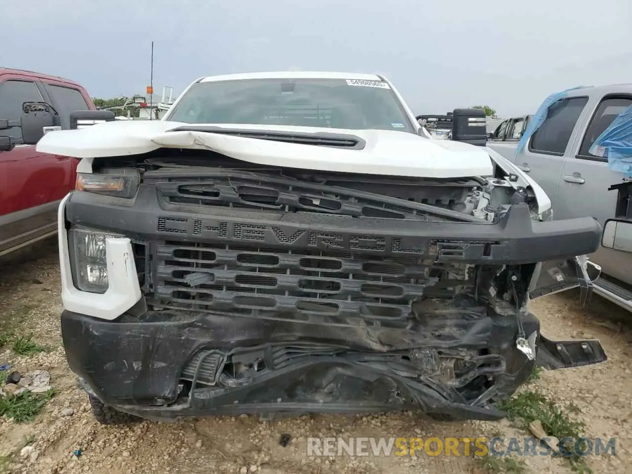 5 Photograph of a damaged car 1GC5WLE70NF258812 CHEVROLET ALL Models 2022
