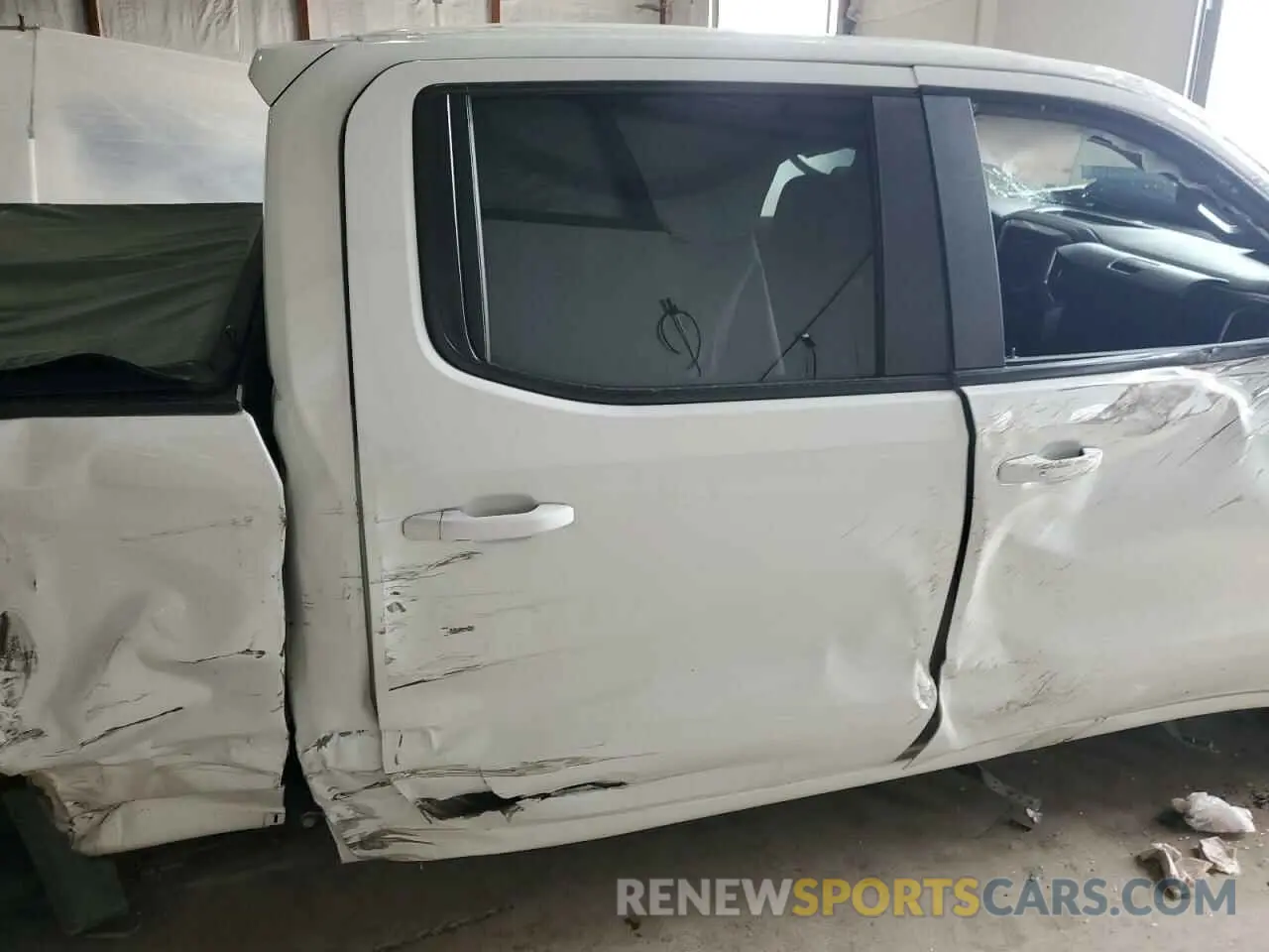 10 Photograph of a damaged car 1GCPYJEK3NZ238340 CHEVROLET ALL Models 2022