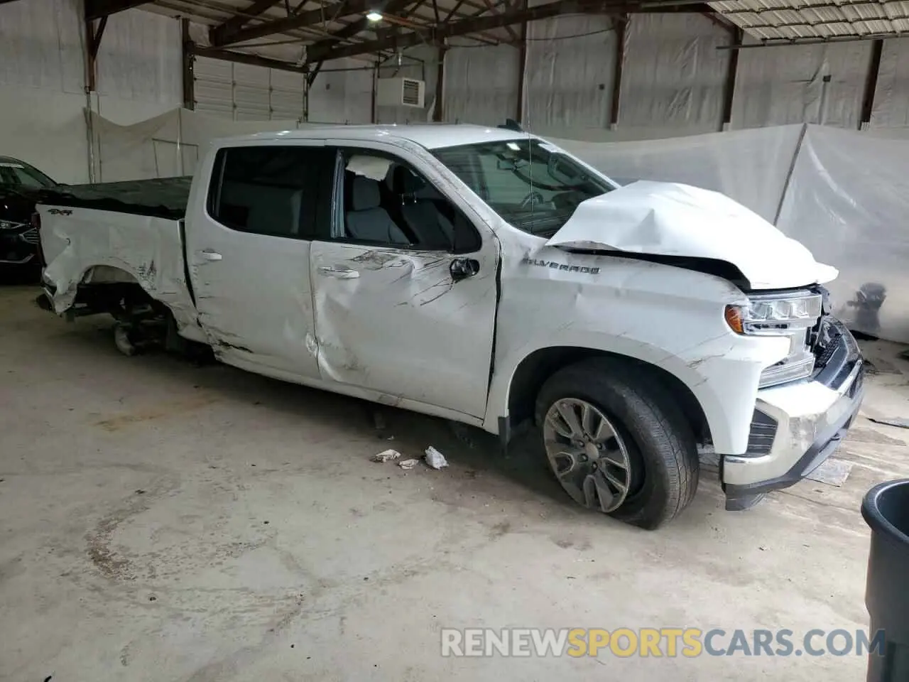 4 Photograph of a damaged car 1GCPYJEK3NZ238340 CHEVROLET ALL Models 2022
