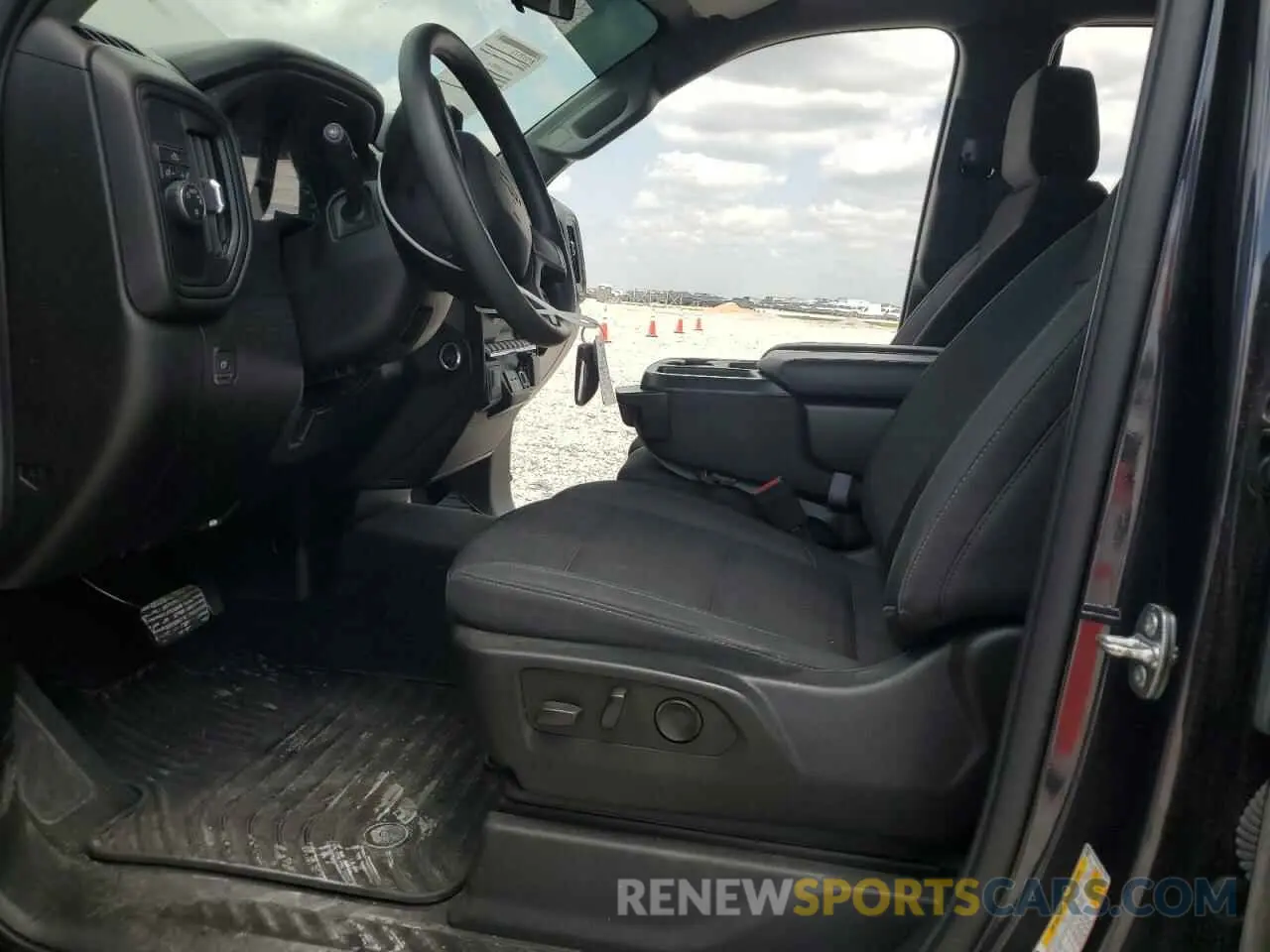 7 Photograph of a damaged car 1GCRABEK8NZ508276 CHEVROLET ALL Models 2022