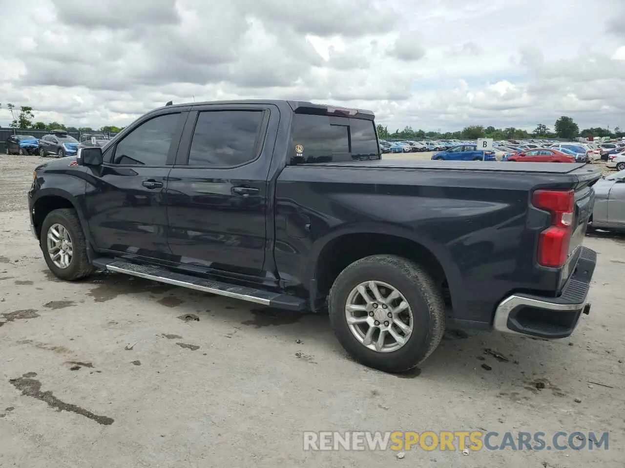 2 Photograph of a damaged car 1GCUDDED8NZ529420 CHEVROLET ALL Models 2022