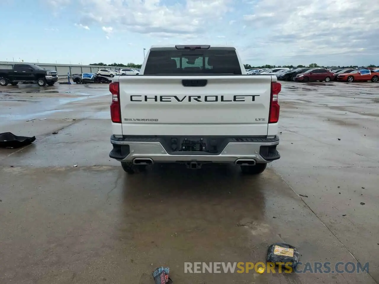 6 Photograph of a damaged car 1GCUDGEDXNZ548715 CHEVROLET ALL Models 2022