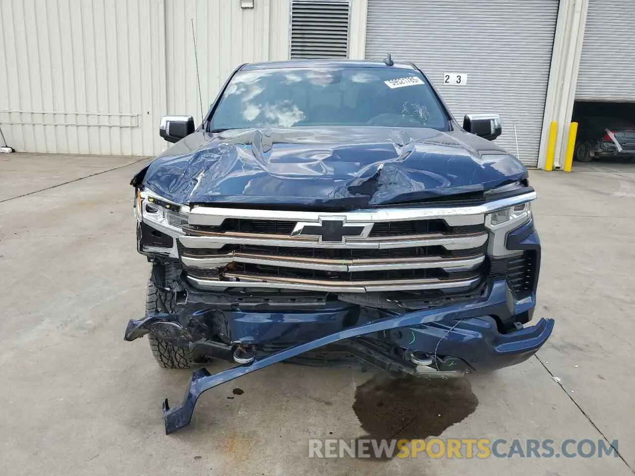 5 Photograph of a damaged car 1GCUDJED6NZ559966 CHEVROLET ALL Models 2022