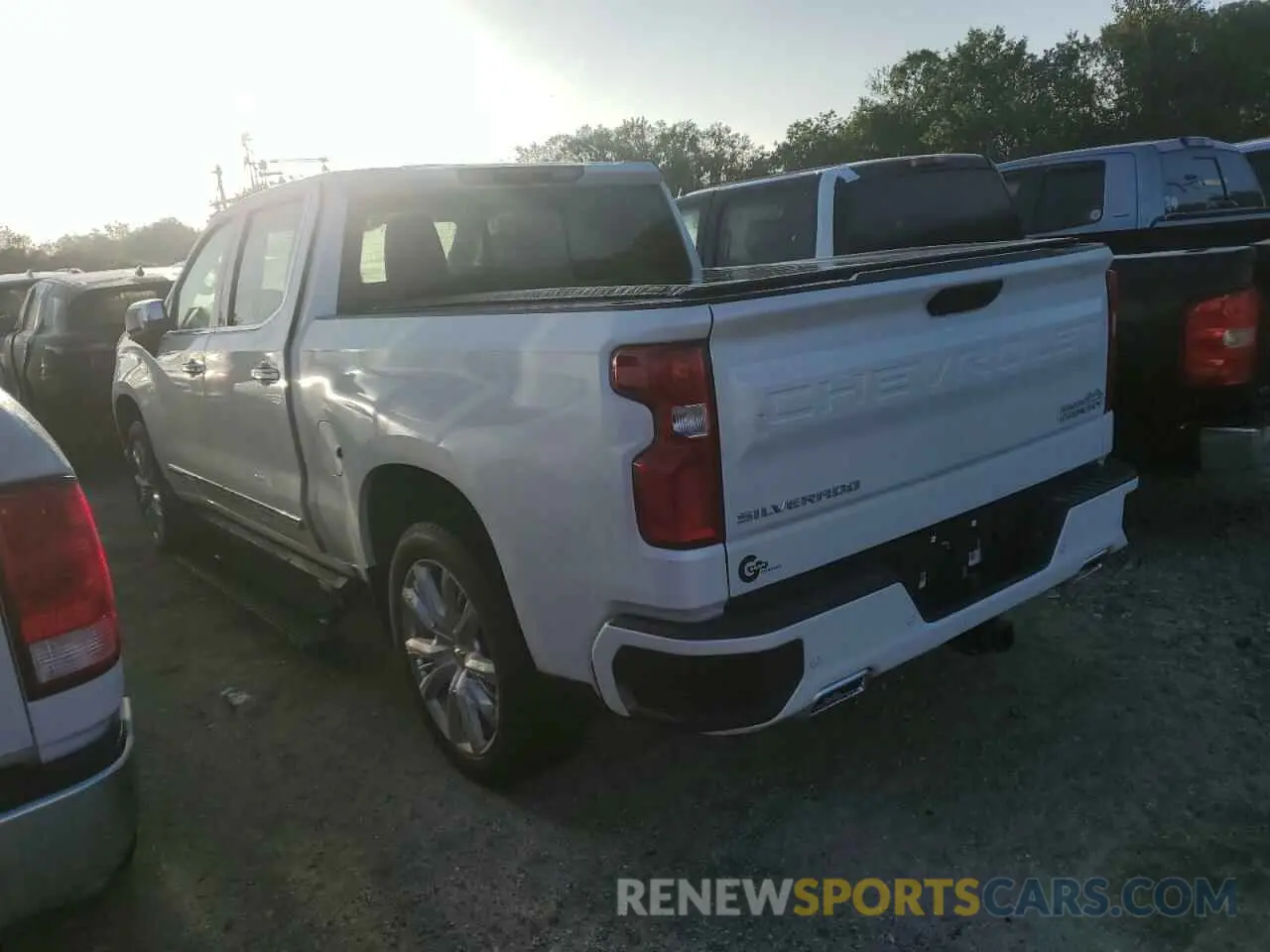 2 Photograph of a damaged car 1GCUDJED8NZ606415 CHEVROLET ALL Models 2022