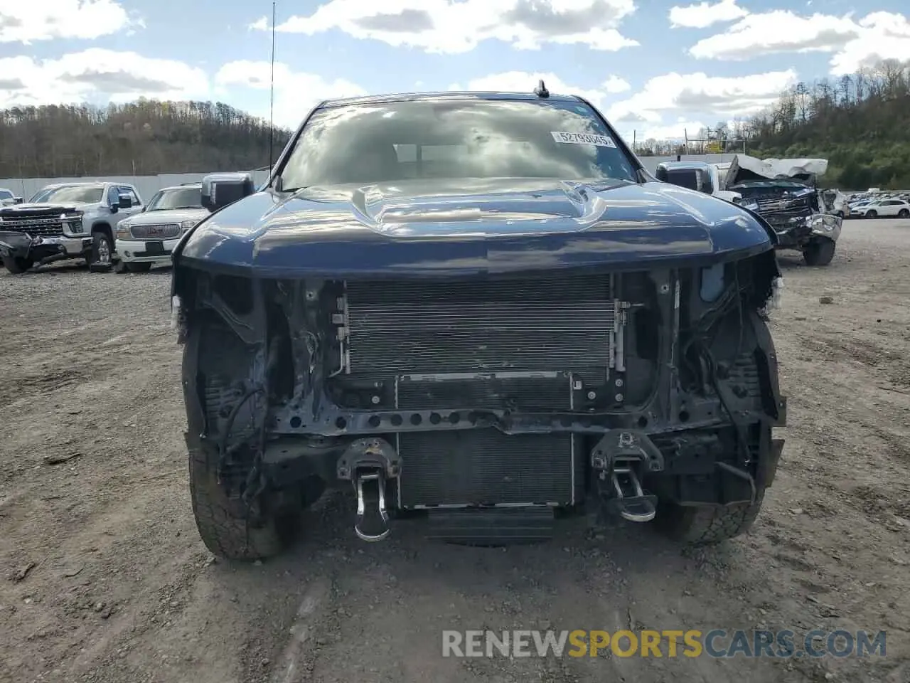 5 Photograph of a damaged car 1GCUDJETXNZ525195 CHEVROLET ALL Models 2022