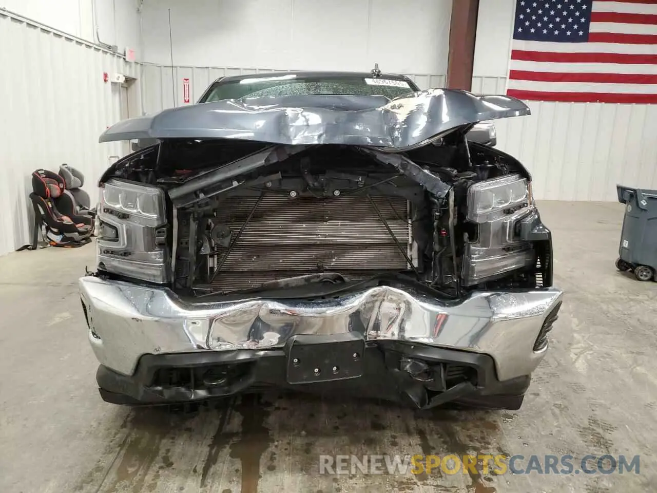 5 Photograph of a damaged car 1GCUYDED1NZ182520 CHEVROLET ALL Models 2022